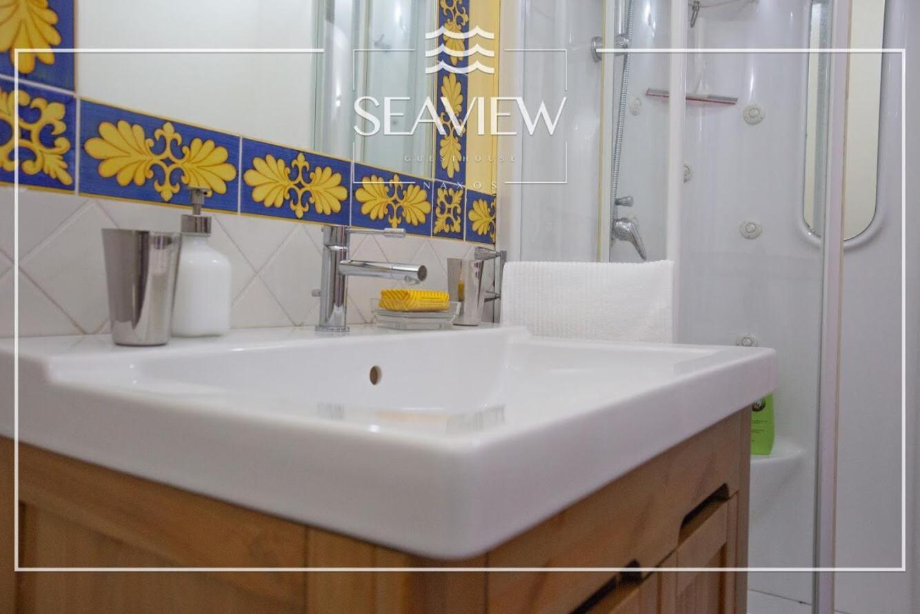 Seaview Guest House Giardini Naxos Bagian luar foto