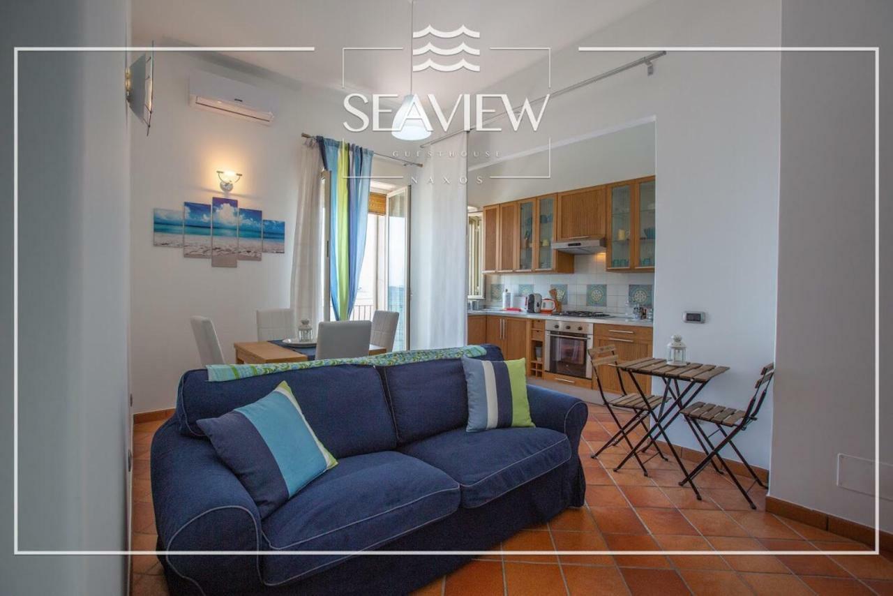 Seaview Guest House Giardini Naxos Bagian luar foto